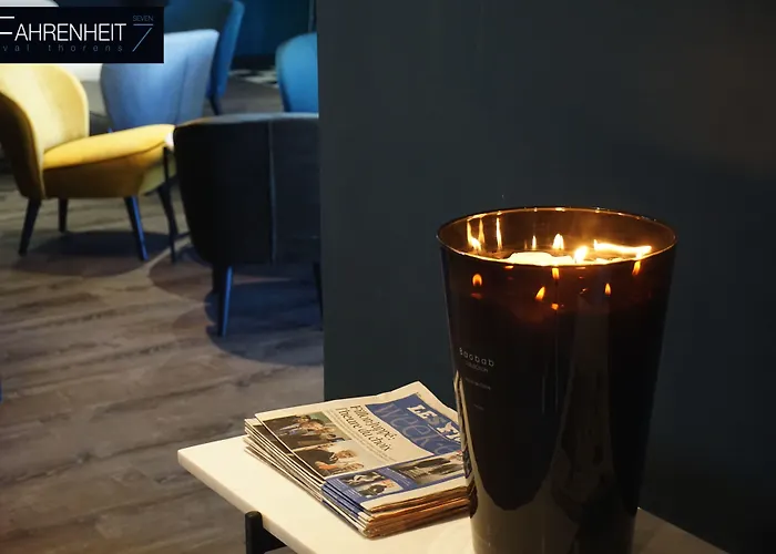 Готель Fahrenheit Seven