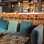 Fahrenheit Seven Отель 4*
