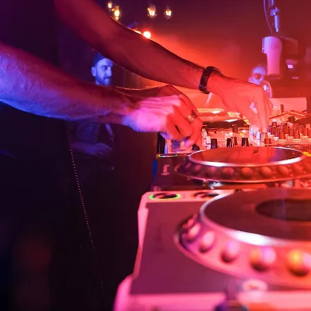 Hotel Fahrenheit Seven Val Thorens