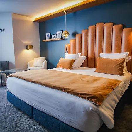 Hotel Fahrenheit Seven