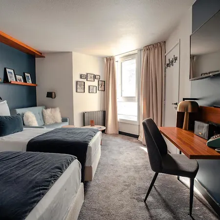 Fahrenheit Seven فندق 4*